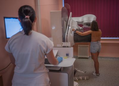 Mamografie Nemocnice AGEL Karviná slaví plnoletost. Denně vyšetří 45 žen a pomohla zachytit tisíce nádorů včas